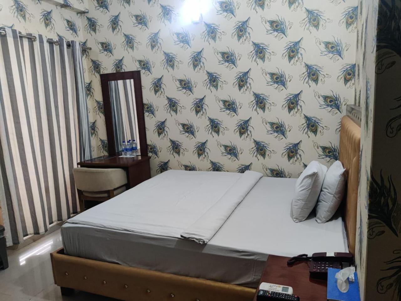 Hotel Blue Castle Dhaka Eksteriør bilde